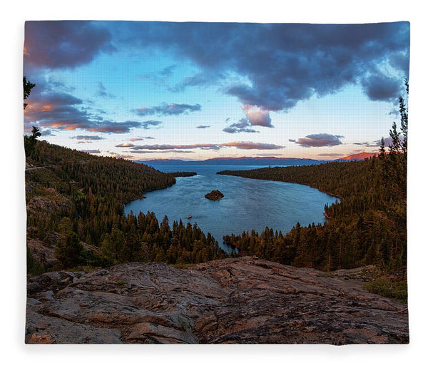 Emerald Bay Granite By Brad Scott - Blanket
