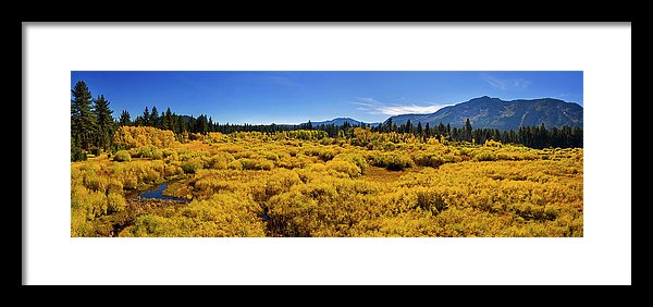 Fall Colors At Kiva - Framed Print